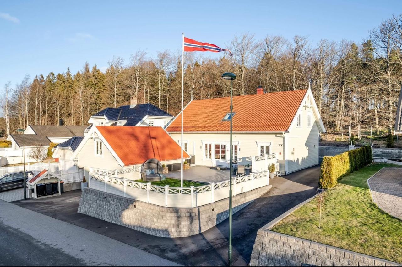 Modern, Small Appartment Larvik Luaran gambar